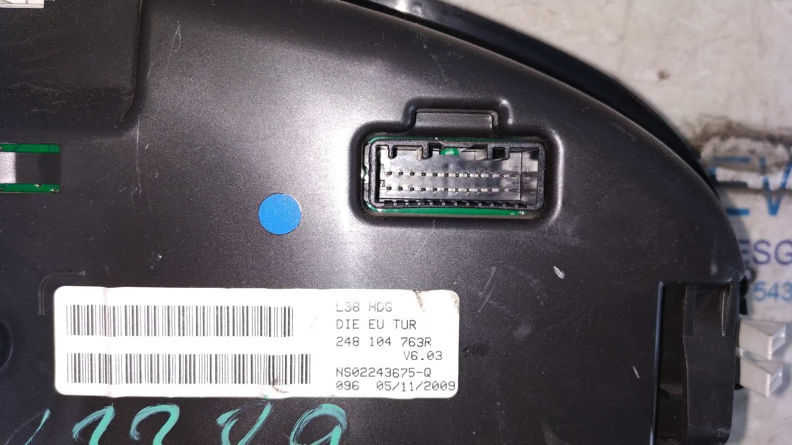 Recambio de CUADRO INSTRUMENTOS para RENAULT FLUENCE Dynamique K9KG8 referencia OEM IAM 281216746   - BLANCO 4