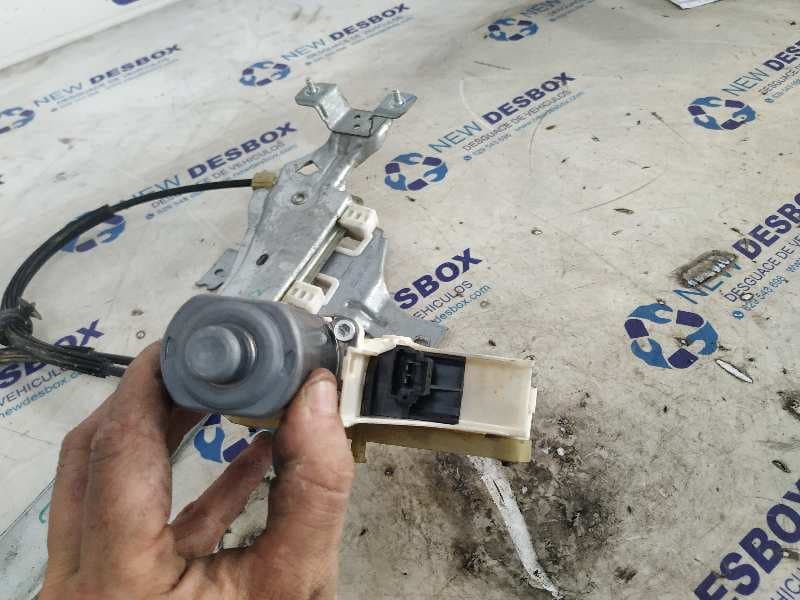 Recambio de ELEVALUNAS TRASERO DERECHO para RENAULT FLUENCE Dynamique K9KG8 referencia OEM IAM    - BLANCO
