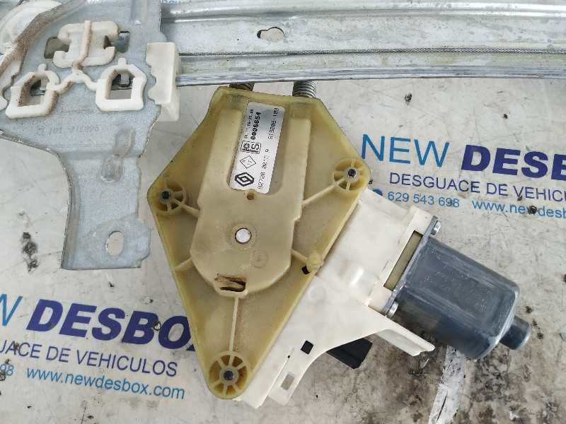 Recambio de ELEVALUNAS TRASERO DERECHO para RENAULT FLUENCE Dynamique K9KG8 referencia OEM IAM    - BLANCO 5