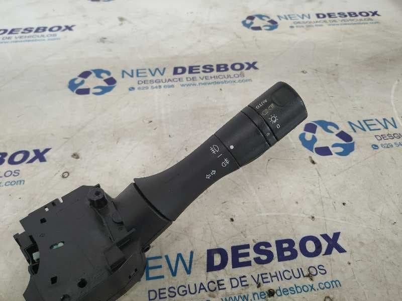 Recambio de MANDO MULTIFUNCION para RENAULT FLUENCE Dynamique K9KG8 referencia OEM IAM    - BLANCO 6