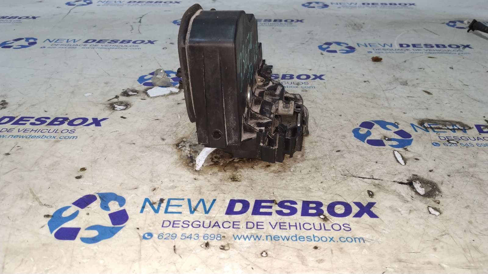 Recambio de CERRADURA PUERTA TRASERA IZQUIERDA para BMW X3 (E83) 2.0d M47N204D4 referencia OEM IAM 7202147   - AZUL 3