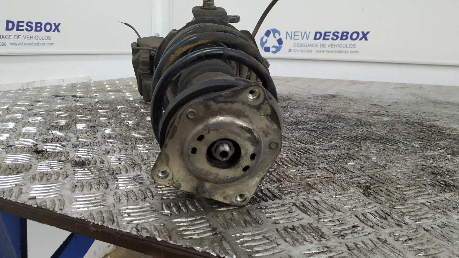 Recambio de MANGUETA DELANTERA IZQUIERDA para MERCEDES-BENZ CLASE A (W169) OM640942 referencia OEM IAM    - AZUL 3