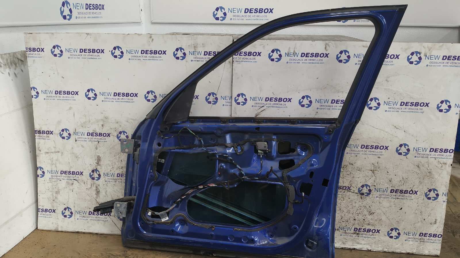 Recambio de PUERTA DELANTERA DERECHA para BMW X3 (E83) M47N204D4 referencia OEM IAM 41003451016   - AZUL 3