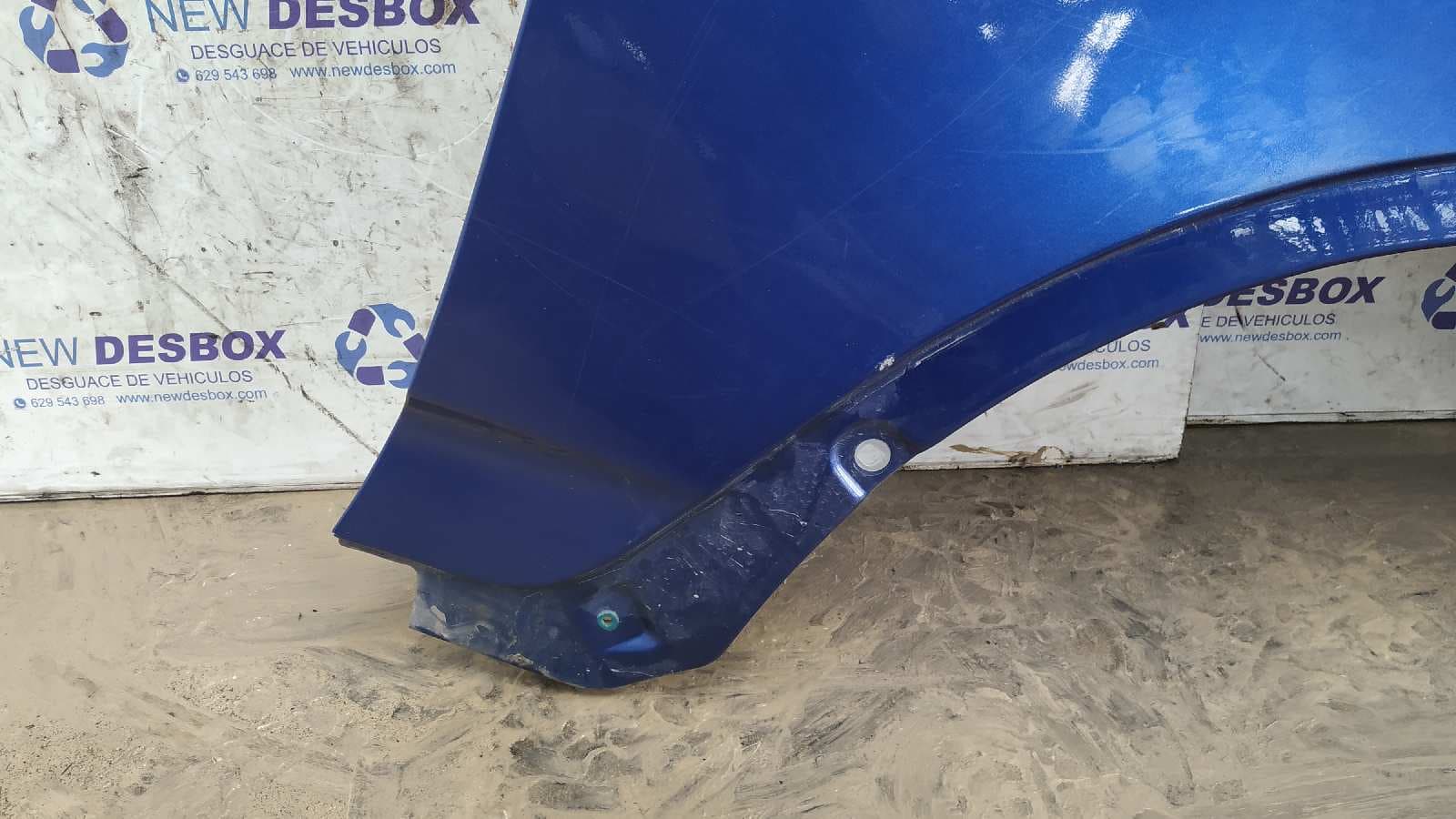 Recambio de ALETA DELANTERA DERECHA para BMW X3 (E83) M47N204D4 referencia OEM IAM 41353403736   - AZUL 8