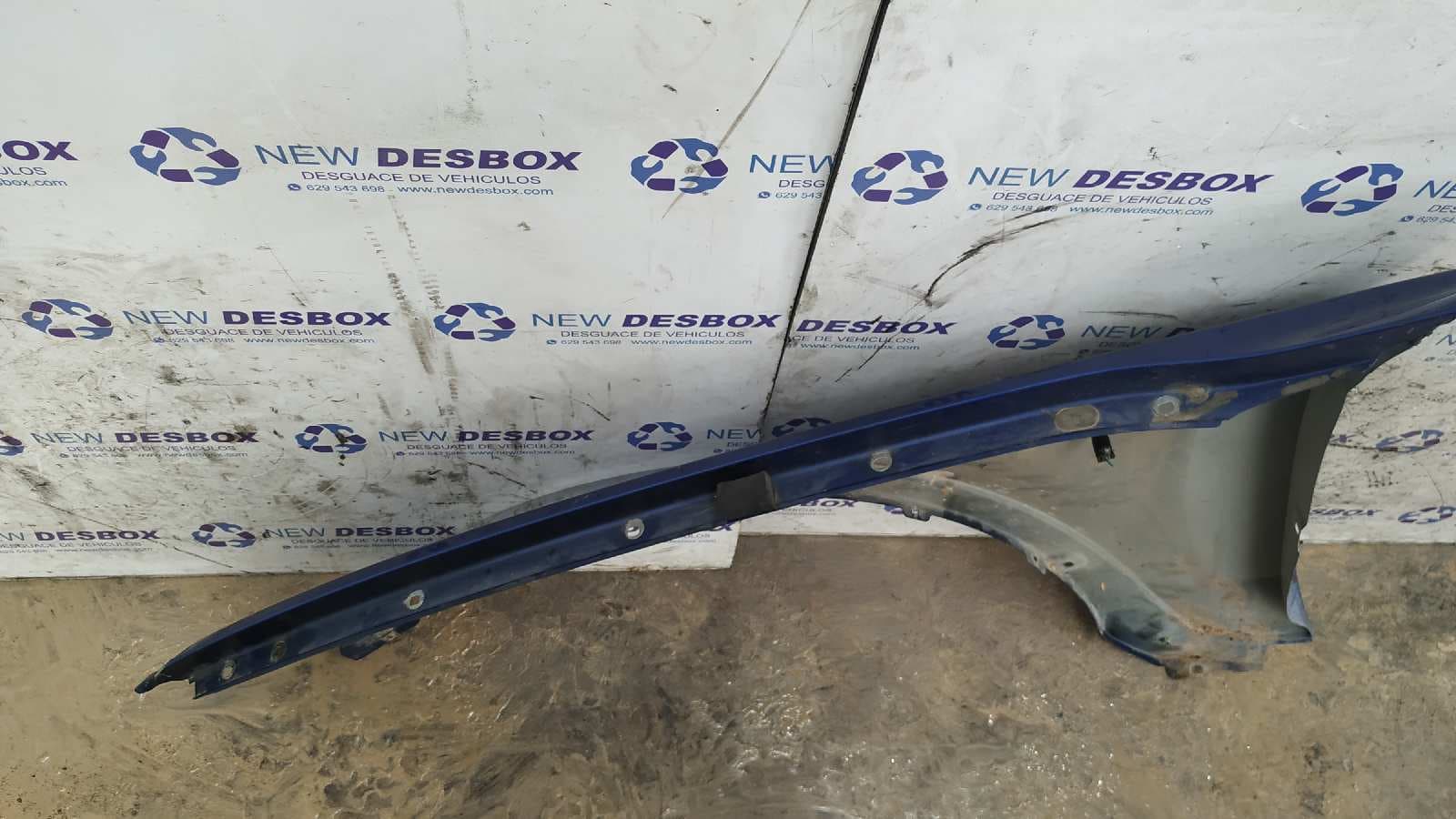 Recambio de ALETA DELANTERA DERECHA para BMW X3 (E83) M47N204D4 referencia OEM IAM 41353403736   - AZUL 5