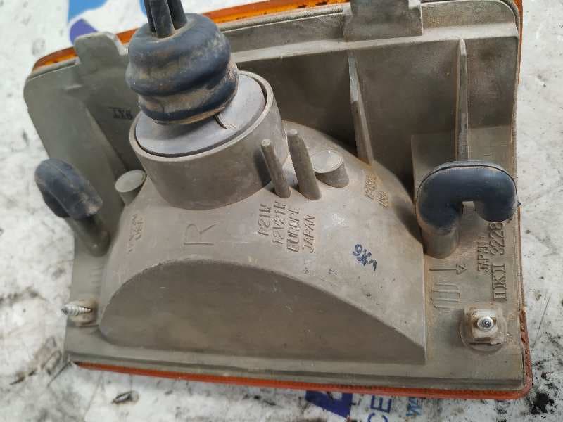 Recambio de PILOTO DELANTERO DERECHO para ISUZU TROOPER 1.9 referencia OEM IAM 5