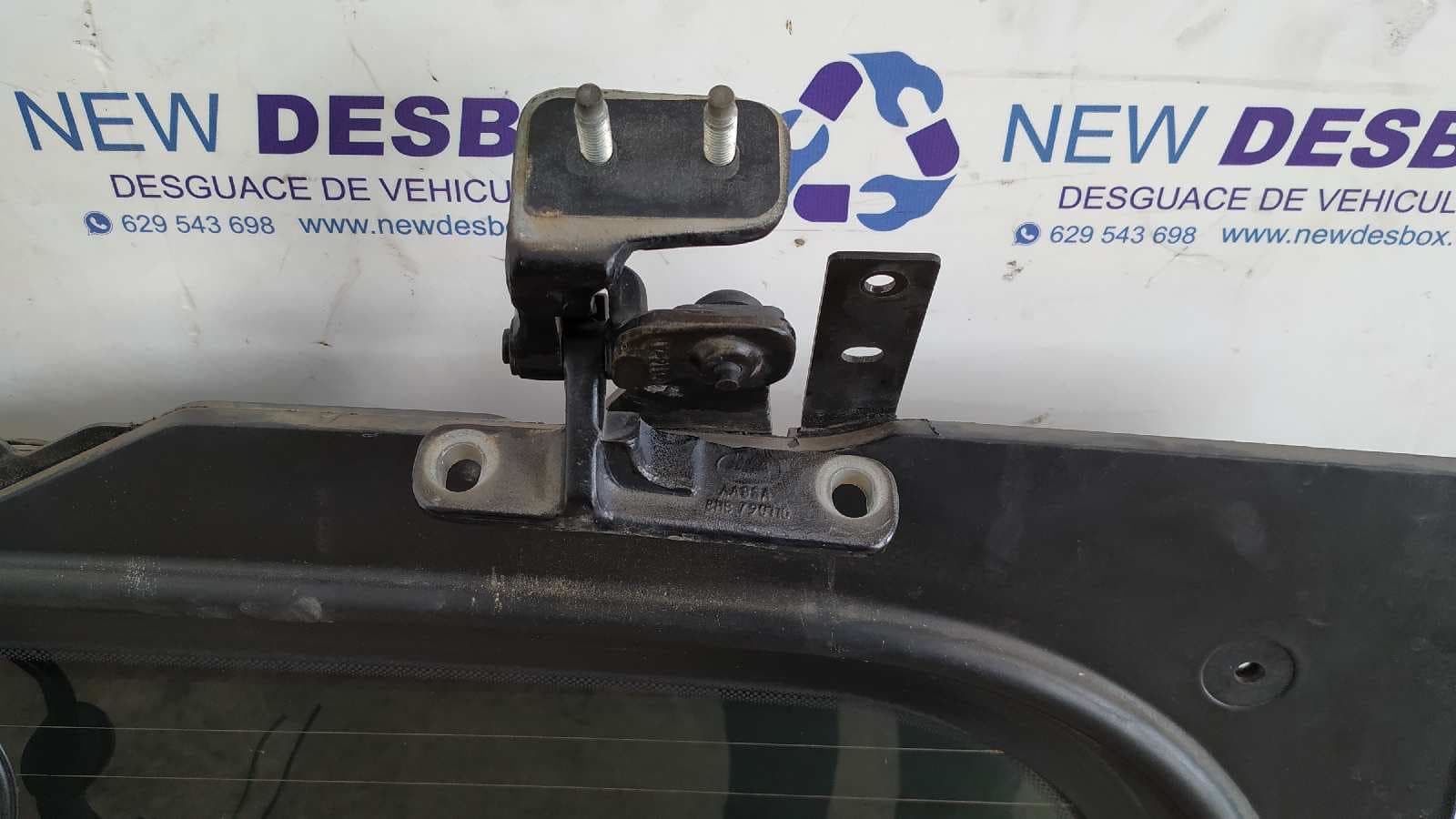Recambio de PORTON TRASERO para LAND ROVER RANGE ROVER SPORT 276DT referencia OEM IAM    - NEGRO 5