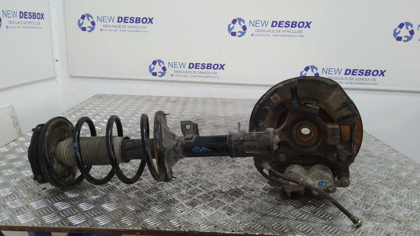 Recambio de MANGUETA DELANTERA DERECHA para HYUNDAI SANTA FE (SM) D4EA referencia OEM IAM BC412035