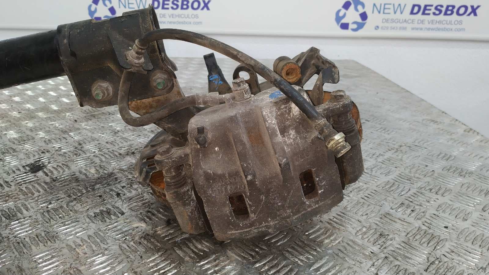 Recambio de MANGUETA DELANTERA DERECHA para HYUNDAI SANTA FE (SM) D4EA referencia OEM IAM BC412035 6