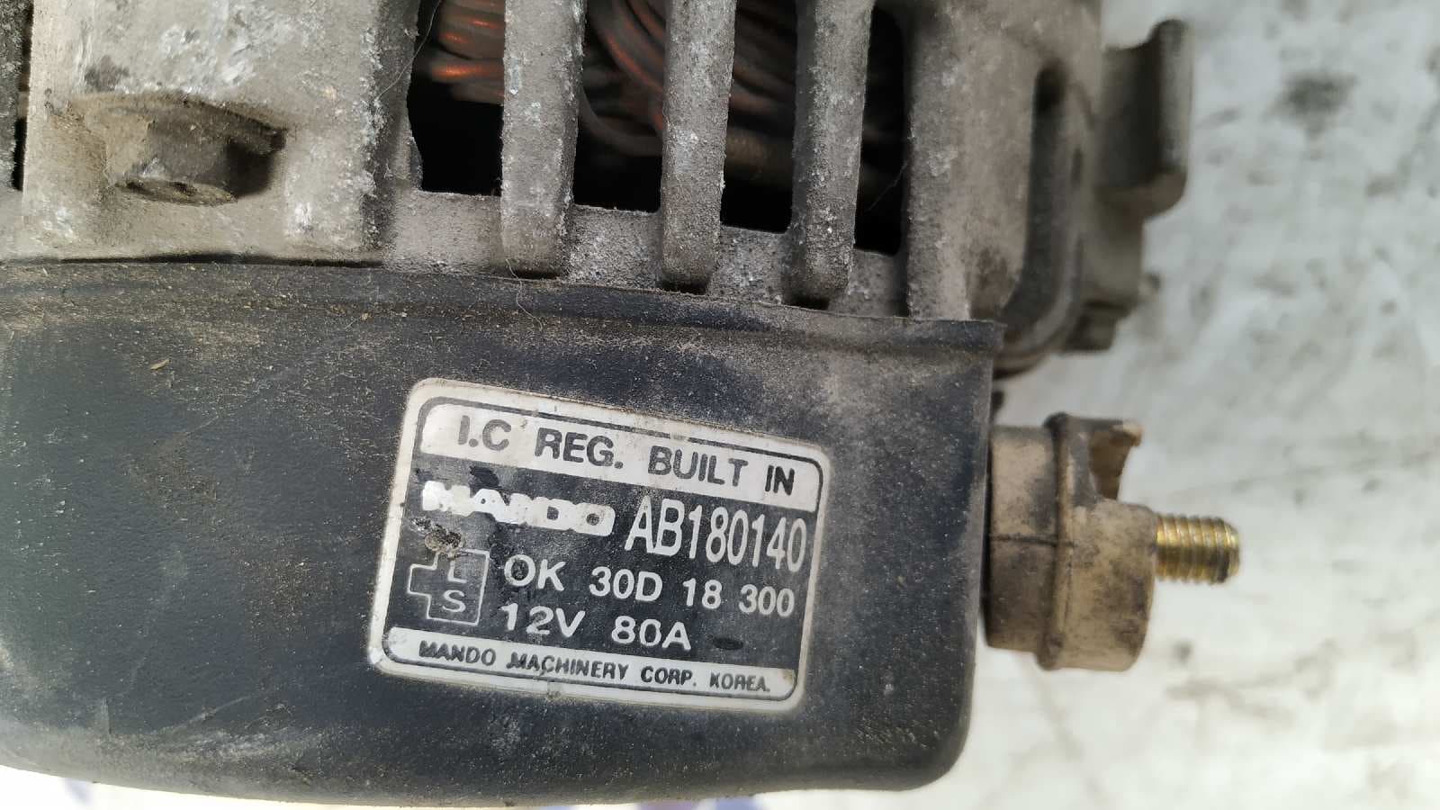 Recambio de ALTERNADOR para KIA RIO 1.5 A5D referencia OEM IAM 0K30D18300 7