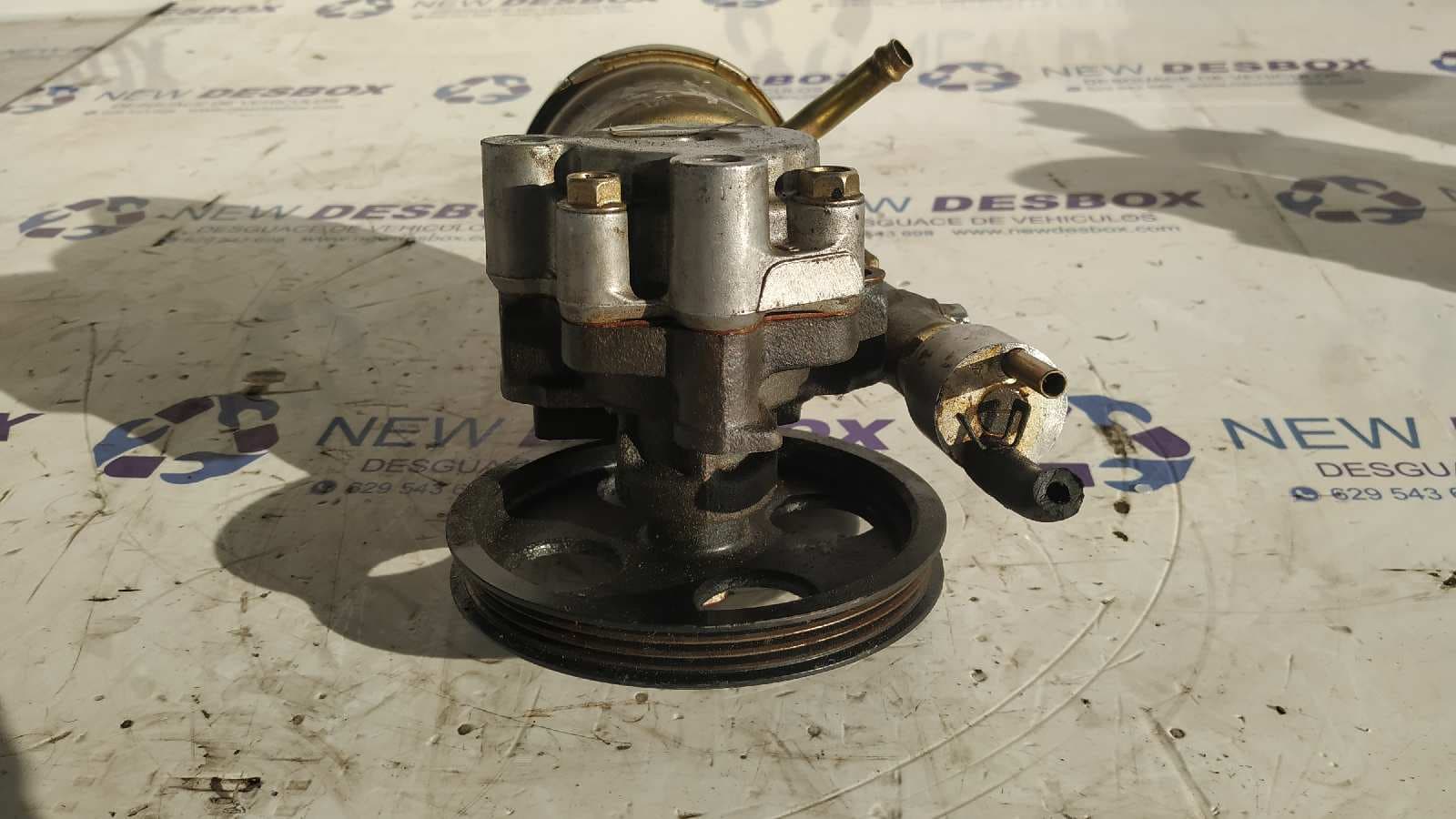 Recambio de BOMBA DIRECCION para TOYOTA COROLLA (E11) 4AFE referencia OEM IAM H8J26618 2