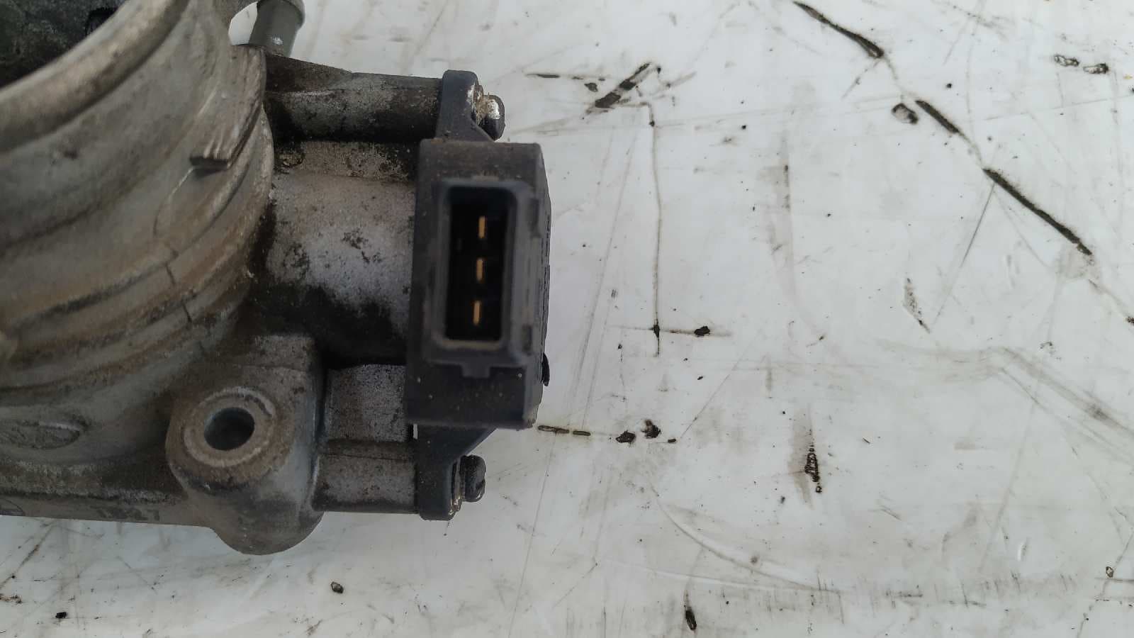 Recambio de CAJA MARIPOSA para KIA RIO 1.3 A3E referencia OEM IAM 0K9A220660A 5