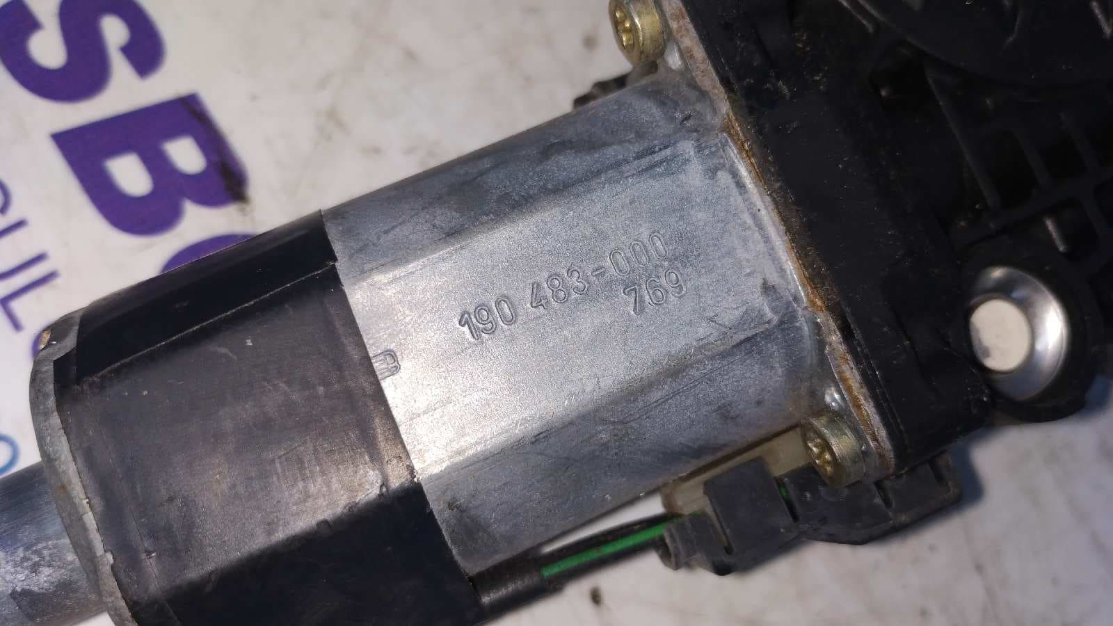 Recambio de ELEVALUNAS TRASERO DERECHO para MERCEDES-BENZ CLASE SLK (W170) ROADSTER 230 Compressor (170.447) M111973 referencia OEM IAM    - AZUL 4