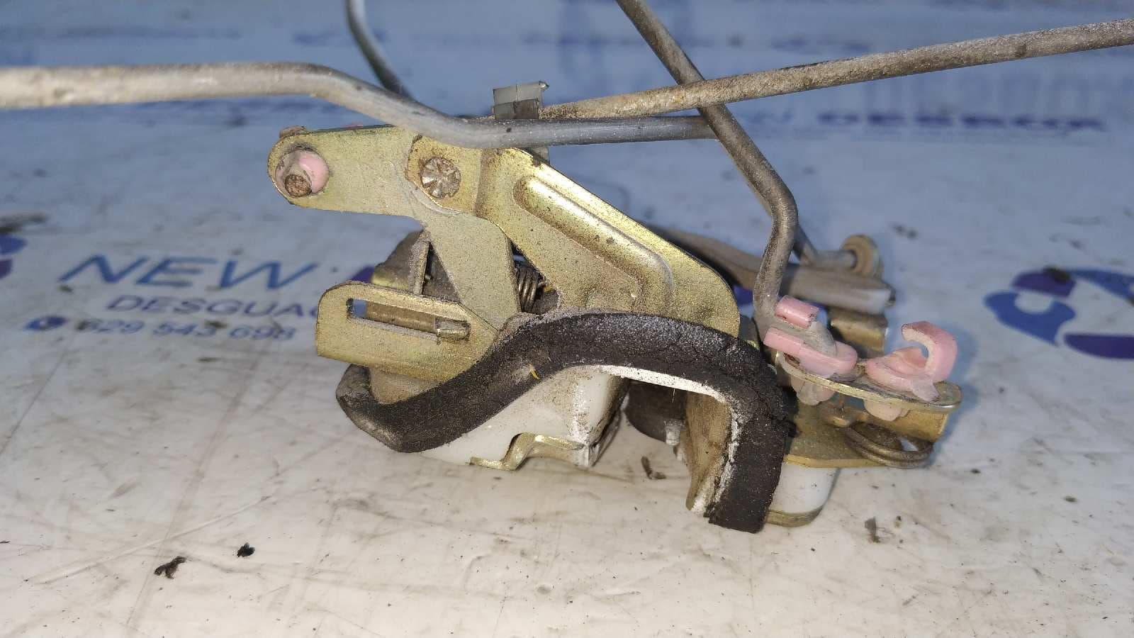 Recambio de CERRADURA PUERTA DELANTERA IZQUIERDA para OPEL FRONTERA A 2.0 C20NE referencia OEM IAM    - BLANCO 2