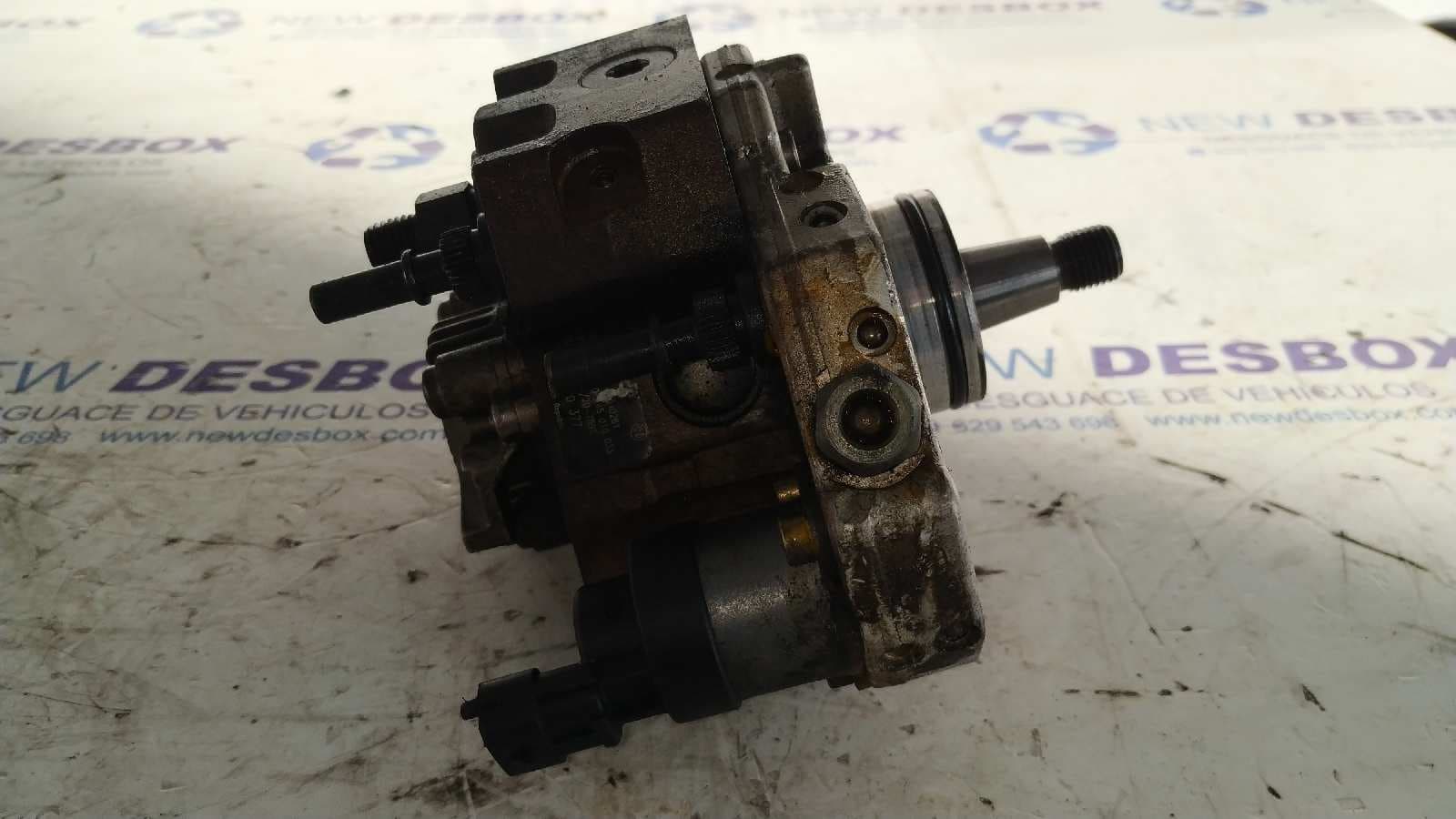 Recambio de BOMBA INYECCION para RENAULT ESPACE IV (JK0) G9T742 referencia OEM IAM 8200170377   - BLANCO 6