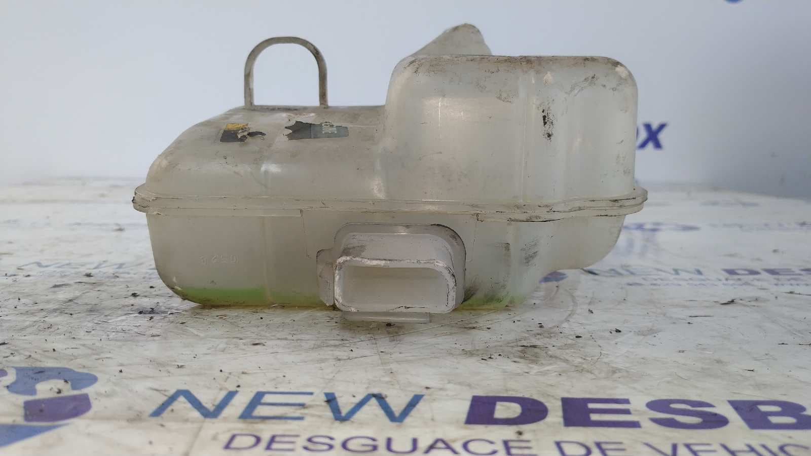 Recambio de DEPOSITO EXPANSION para RENAULT ESPACE IV (JK0) Expression G9T742 referencia OEM IAM 8200339746   - BLANCO 2
