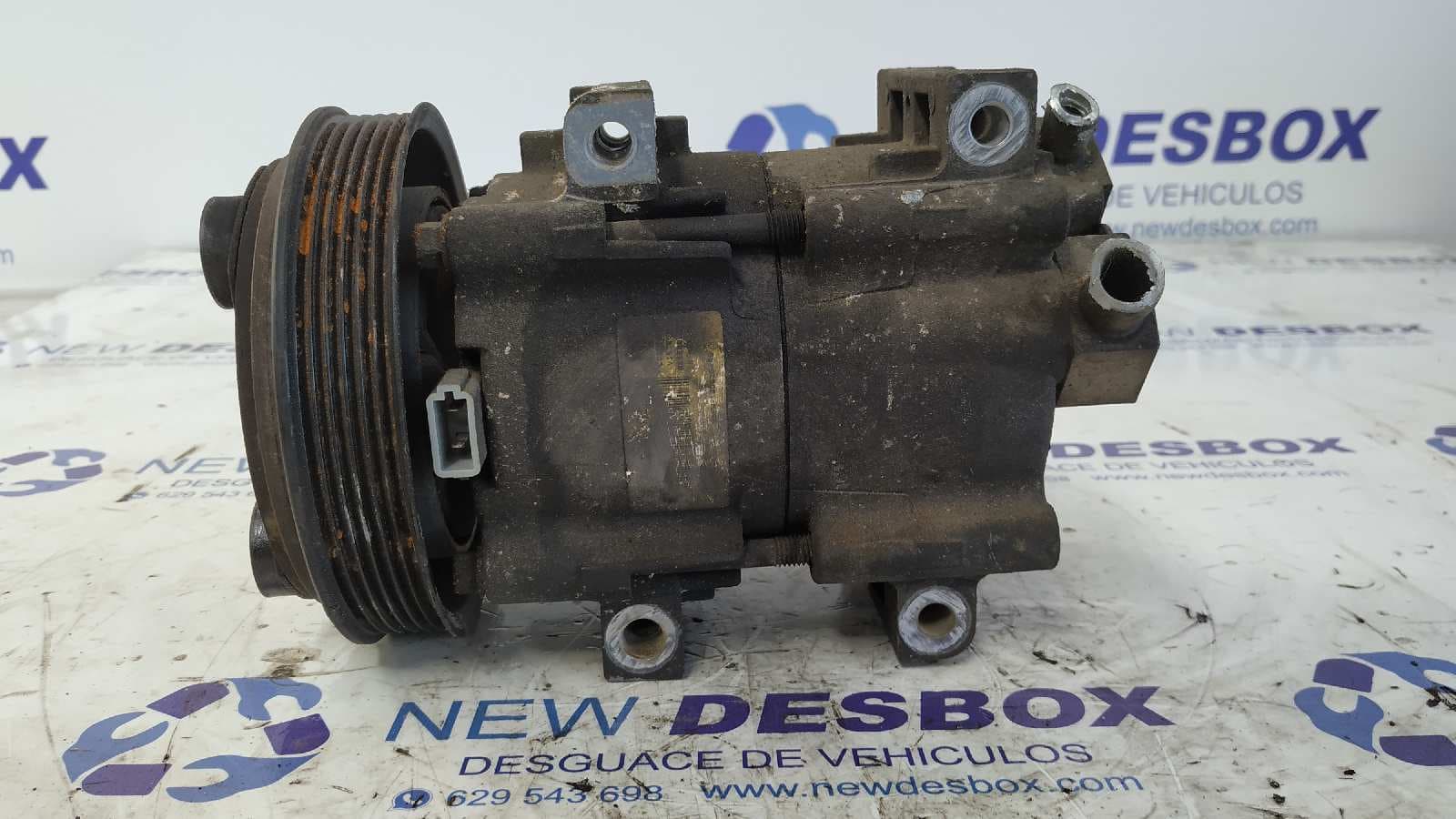 Recambio de COMPRESOR AIRE ACONDICIONADO para FORD KA (CCQ) Básico J4P referencia OEM IAM 96FW190629AE   - GRIS