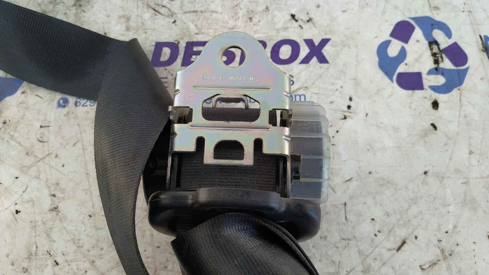 Recambio de CINTURON TRASERO DERECHO para LAND ROVER RANGE ROVER SPORT 276DT referencia OEM IAM 604043600D   - NEGRO 5