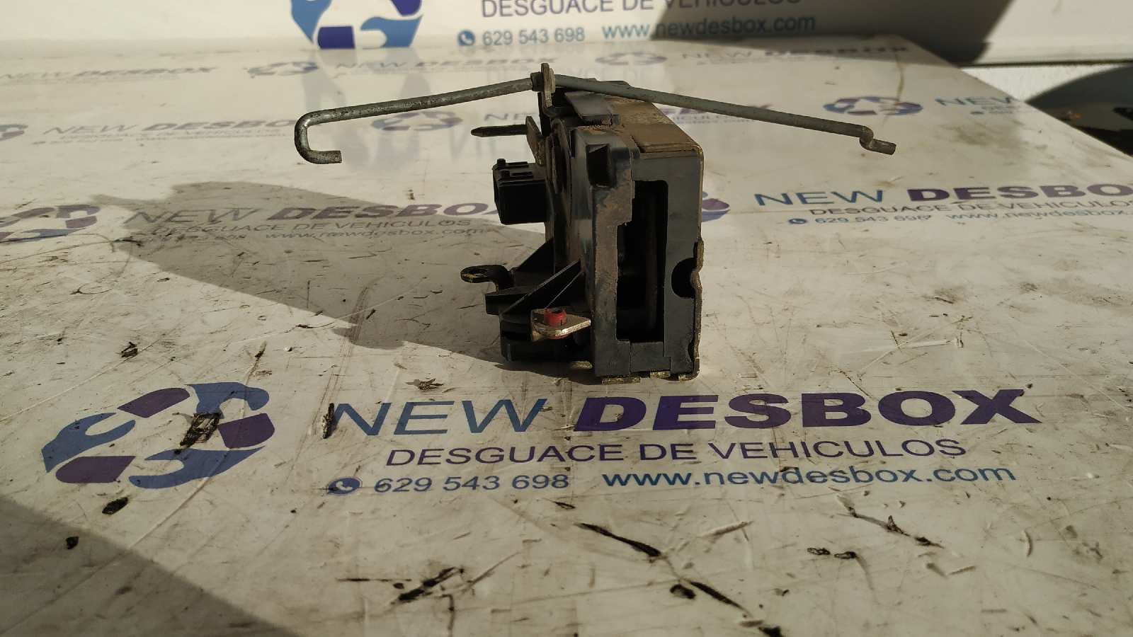 Recambio de CERRADURA PUERTA DELANTERA IZQUIERDA para CITROEN JUMPY 1.9 Diesel WJZ referencia OEM IAM    - BLANCO 4