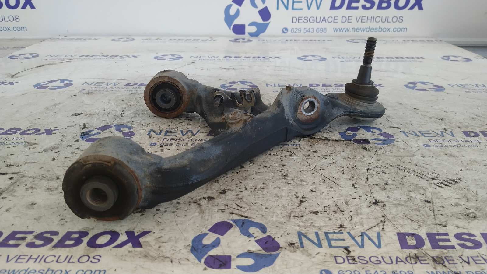 Recambio de BRAZO IZQUIERDO SUPERIOR DELANTERO para LAND ROVER RANGE ROVER SPORT 276DT referencia OEM IAM RBJ500850LH   - NEGRO 2