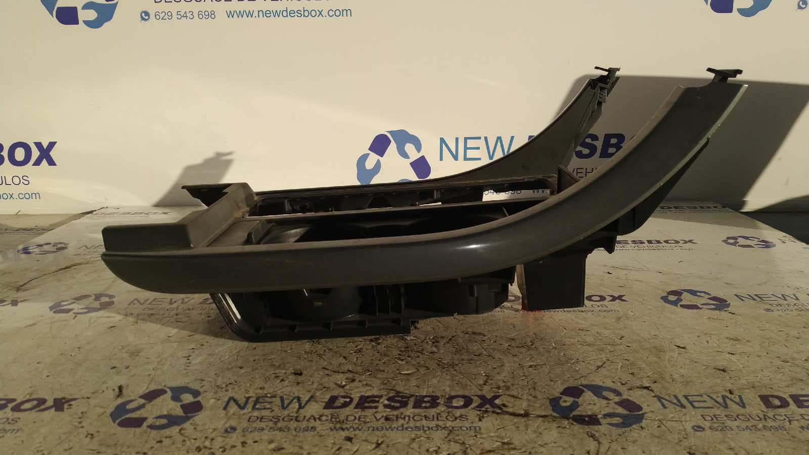 Recambio de NO IDENTIFICADO para LAND ROVER RANGE ROVER SPORT 276DT referencia OEM IAM FHM500032XXX   - NEGRO 4