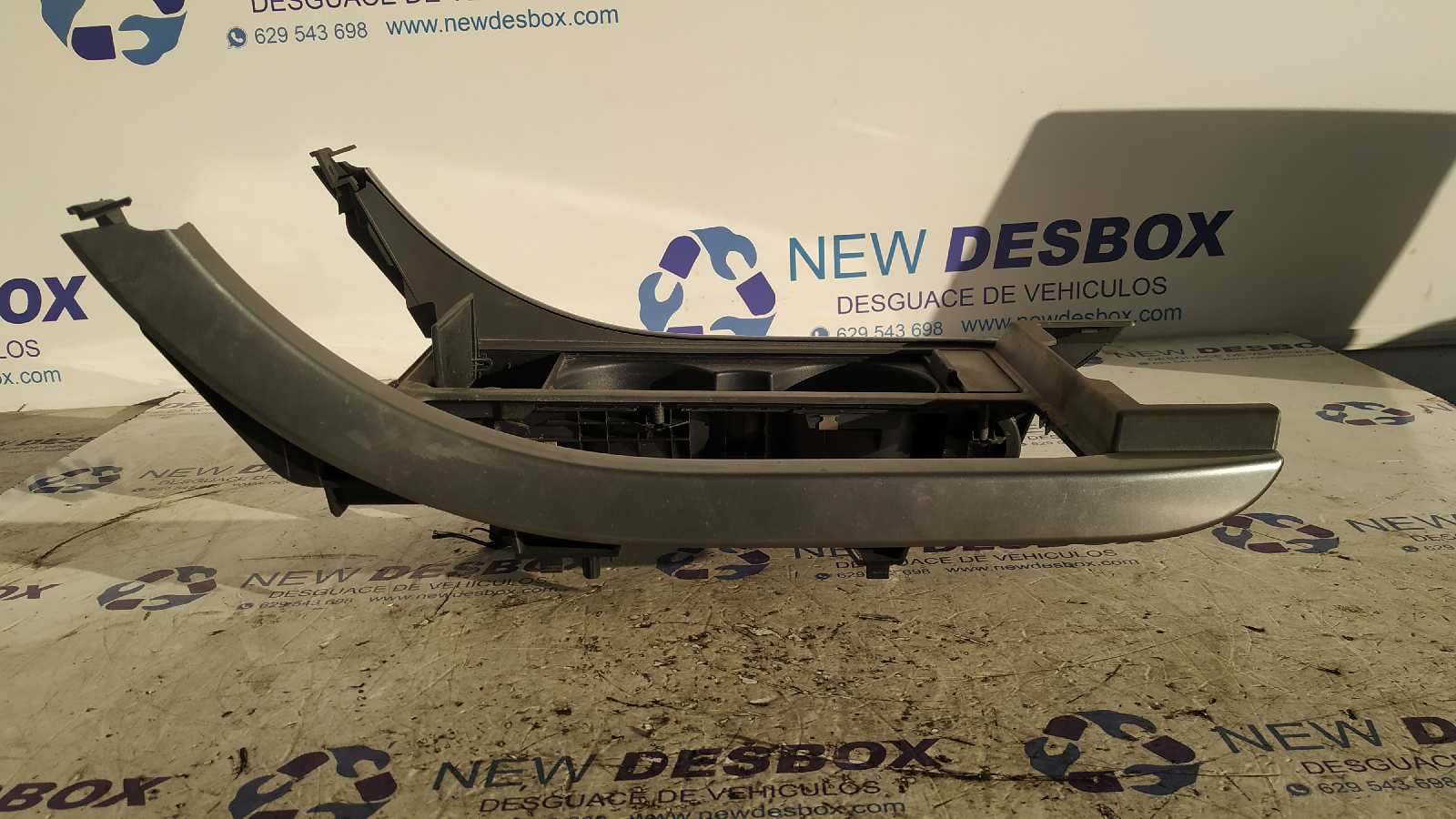Recambio de NO IDENTIFICADO para LAND ROVER RANGE ROVER SPORT 276DT referencia OEM IAM FHM500032XXX   - NEGRO 7