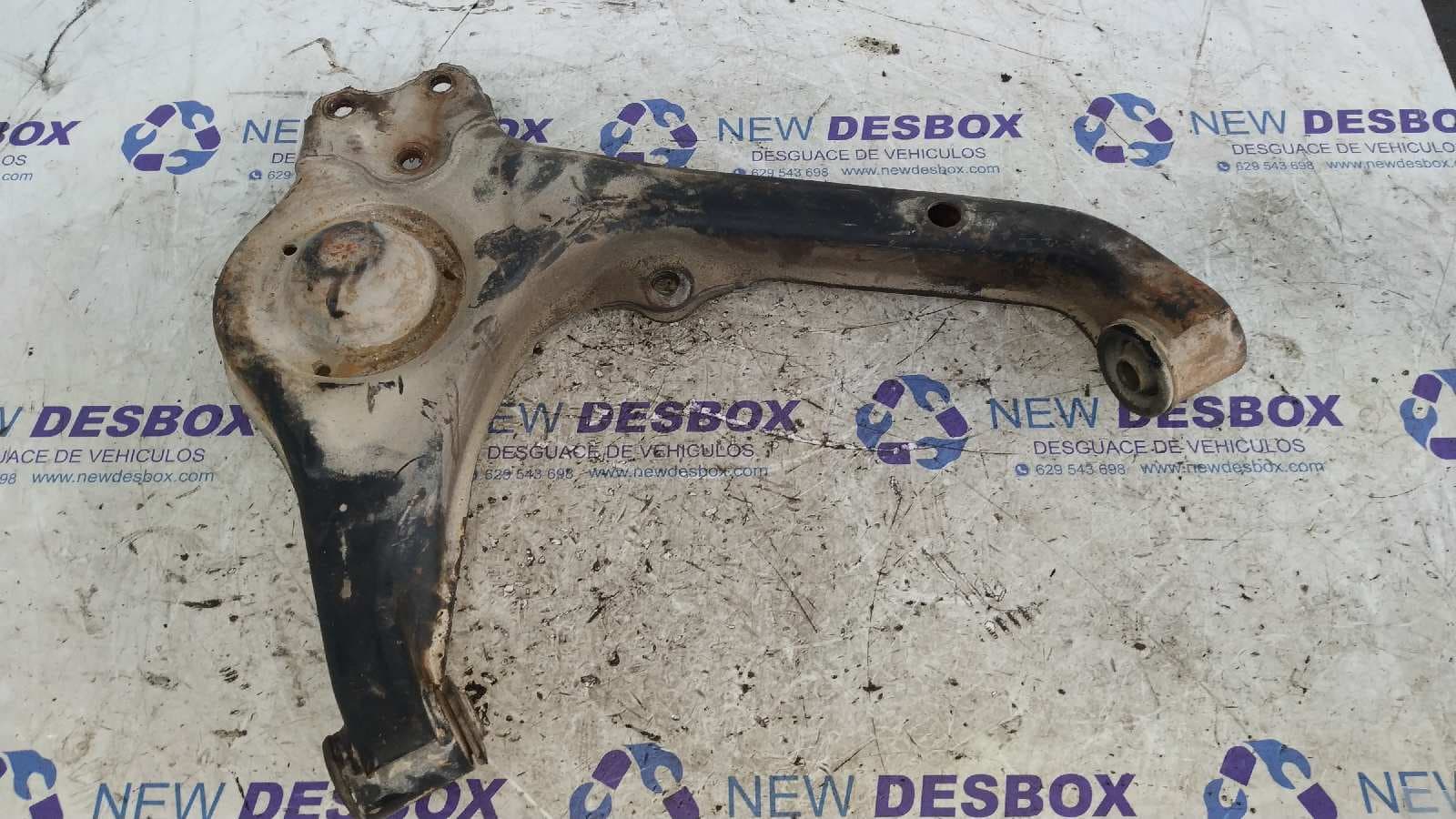 Recambio de BRAZO IZQUIERDO INFERIOR DELANTERO para SUZUKI VITARA SE/SV (ET) 1.9 Turbodiesel XUD9SD referencia OEM IAM    - BLANCO