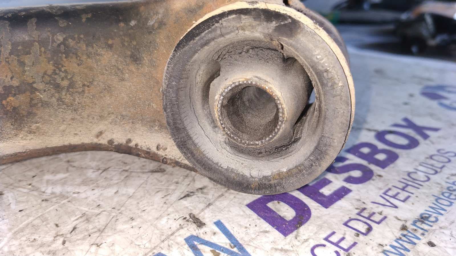 Recambio de BRAZO IZQUIERDO INFERIOR DELANTERO para SUZUKI VITARA SE/SV (ET) 1.9 Turbodiesel XUD9SD referencia OEM IAM    - BLANCO 2