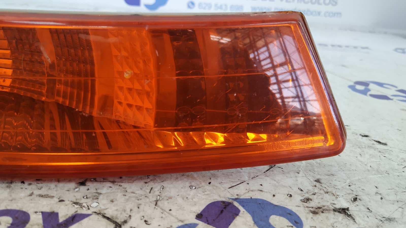 Recambio de PILOTO DELANTERO DERECHO para RENAULT TRAFIC COMBI (AB 4.01) 6 - plazas (L2H1) acristalado parcial 2,9t   Combi largo F9QU7 referencia OEM IAM 8200007030   - BLANCO 3