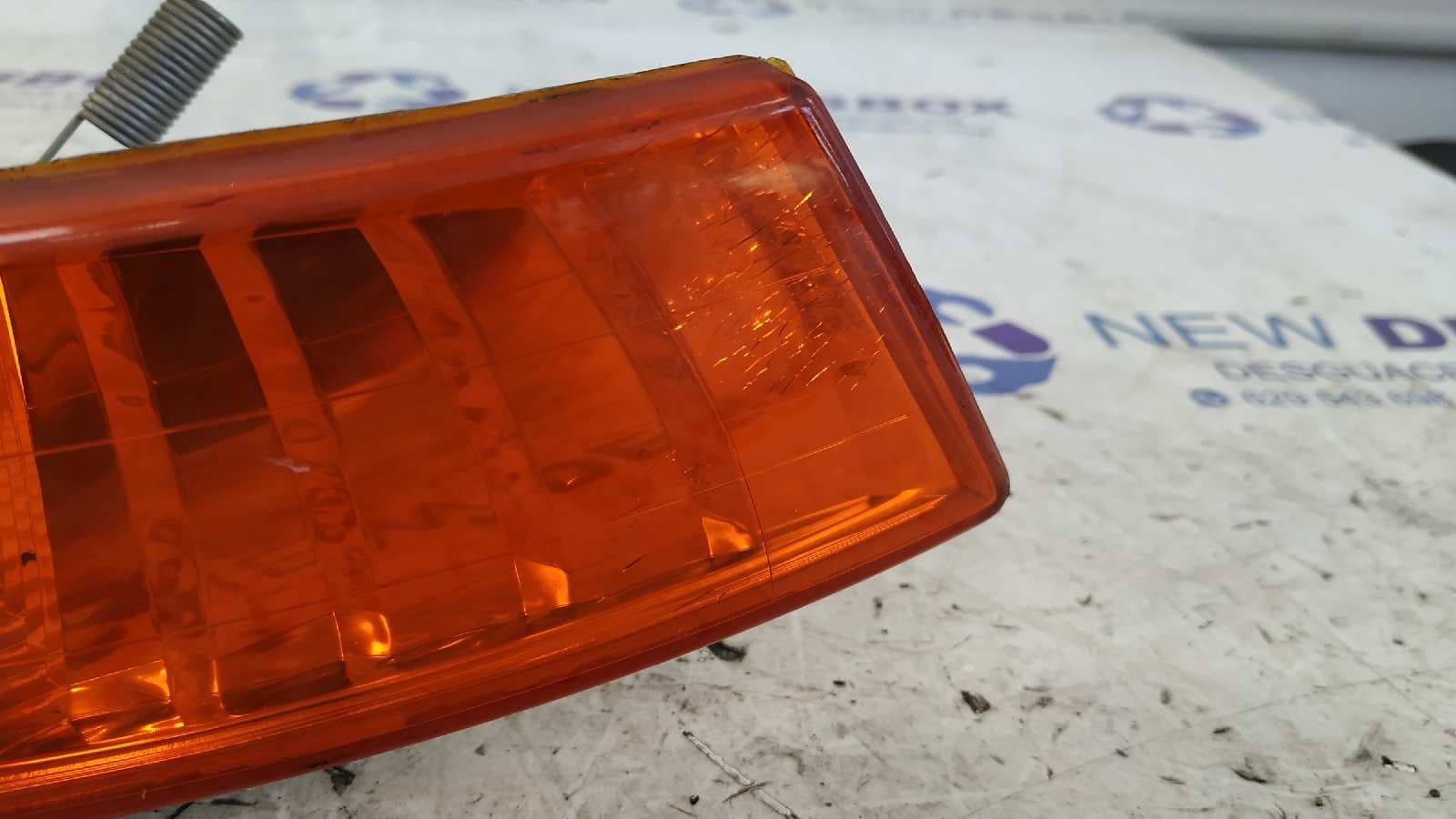 Recambio de PILOTO DELANTERO IZQUIERDO para RENAULT TRAFIC COMBI (AB 4.01) 6 - plazas (L2H1) acristalado parcial 2,9t   Combi largo F9QU7 referencia OEM IAM 8200007031   - BLANCO 3
