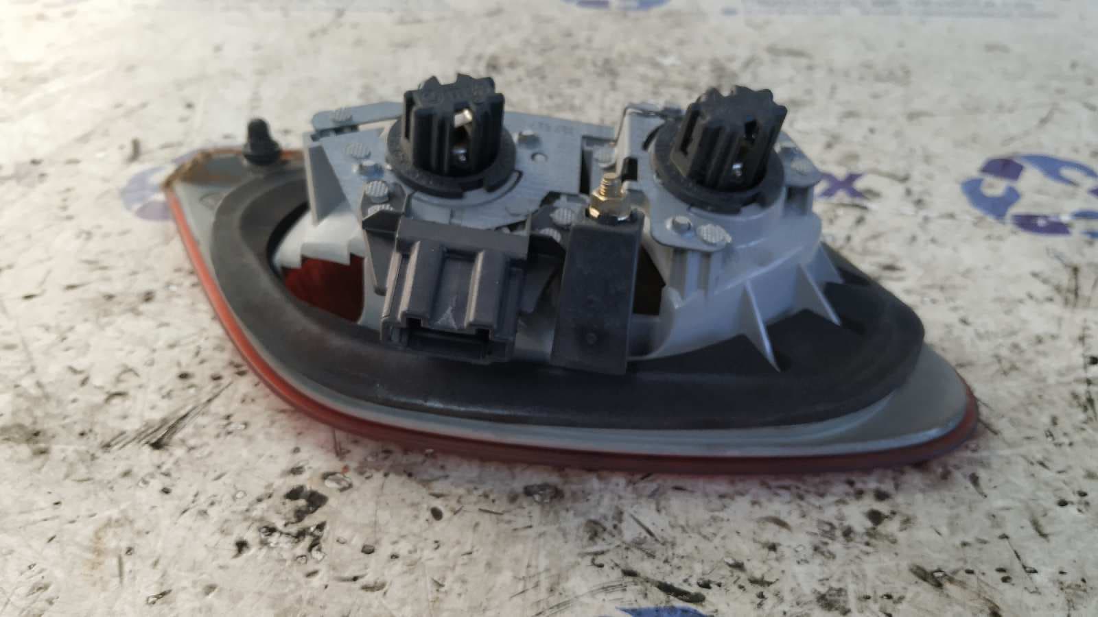 Recambio de PILOTO PORTON IZQUIERDO para MERCEDES-BENZ CLASE E (W210) BERLINA DIESEL 3.0 Turbodiesel CAT 606962 referencia OEM IAM A2108200964   - VERDE 3