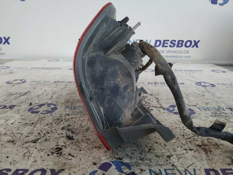Recambio de PILOTO TRASERO DERECHO para MITSUBISHI SPACE STAR (DG0) 1.8 MPI CAT 4G93 referencia OEM IAM 287602   - BLANCO 5