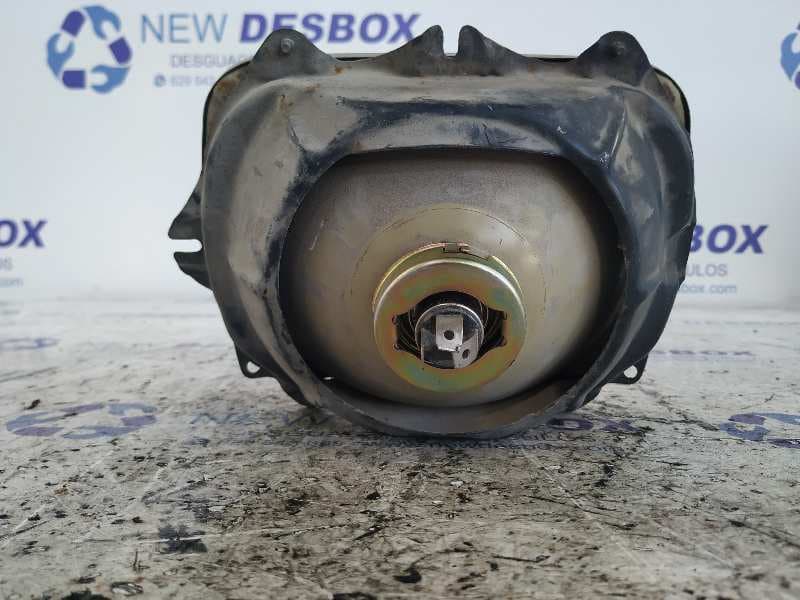 Recambio de FARO DERECHO para MITSUBISHI L 300 (P00) Caja cerr.  largo, Techo elev. 4D56 referencia OEM IAM 0188076   - BLANCO 5