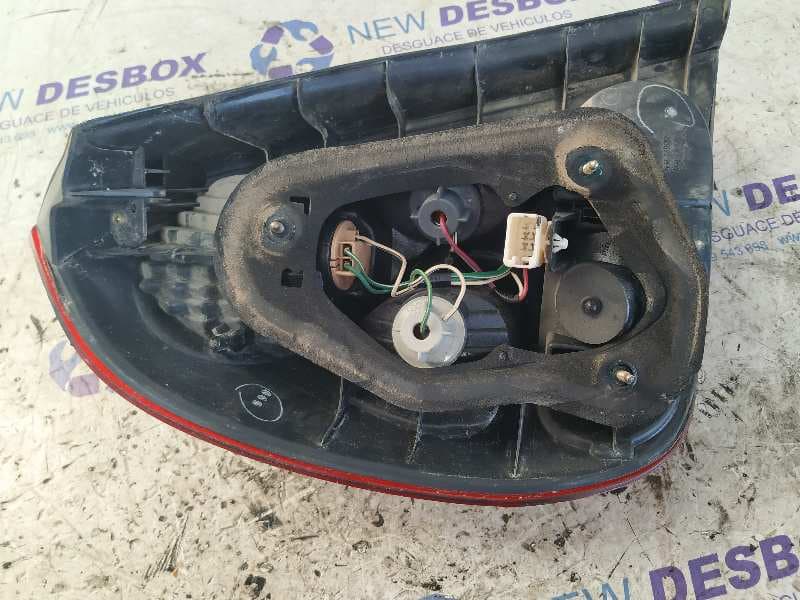 Recambio de PILOTO TRASERO DERECHO para TOYOTA COROLLA (E11) 1.4 Linea Terra (3-ptas.) 4ZZFE referencia OEM IAM 22076587R   - VERDE 6