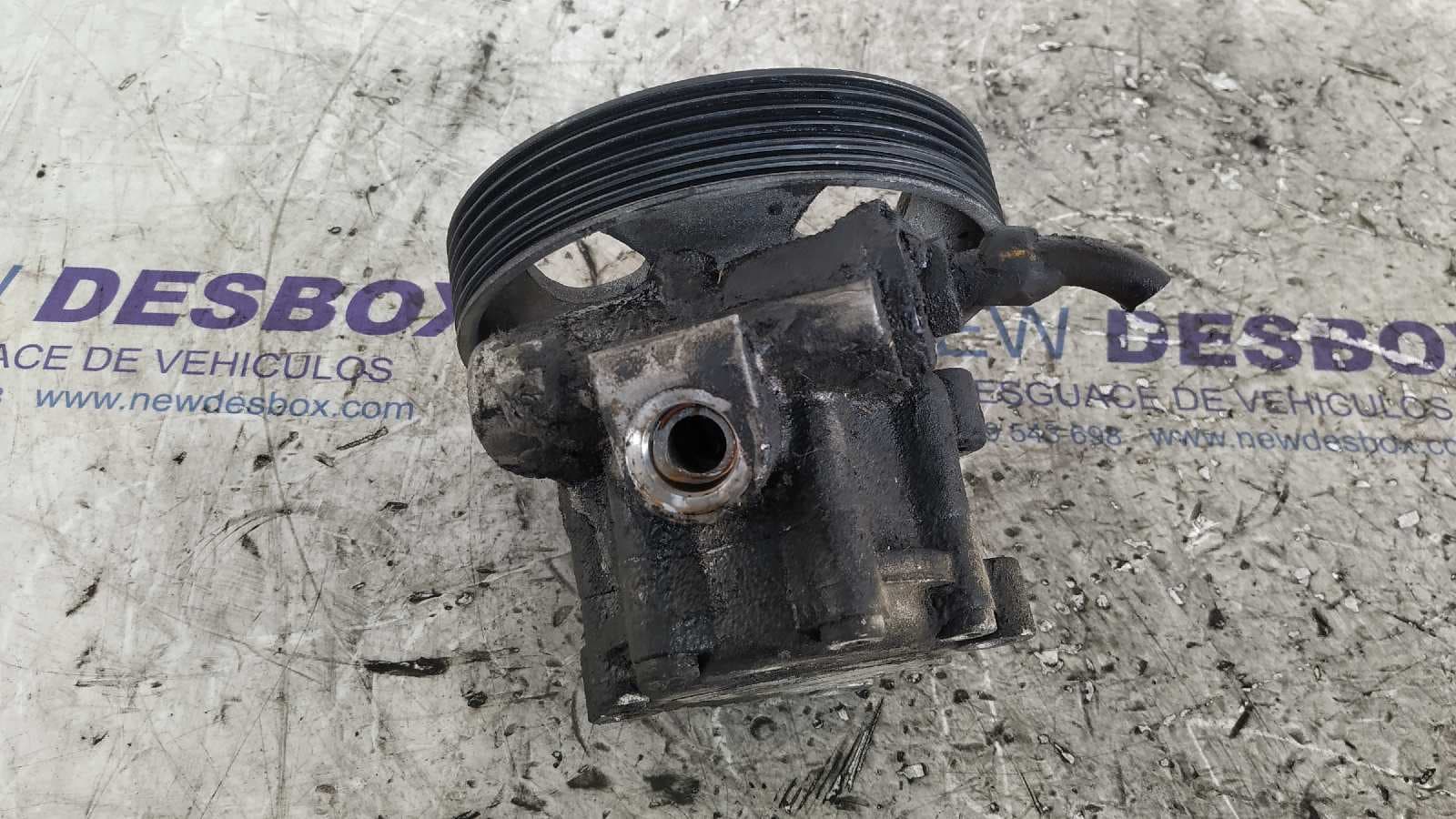 Recambio de BOMBA DIRECCION para PEUGEOT BOXER CAJA CERR. TECHO ELEVADO (RS2850)(290/330)('02->) 2.0 HDI CAT RHV referencia OEM IAM 9645653580   - BLANCO 7