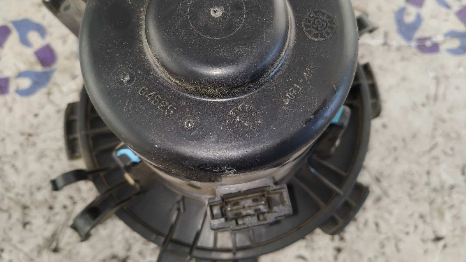 Recambio de MOTOR CALEFACCION para RENAULT MASTER II PH. 2 DOKA/PR. FGST Chasis  Batalla 3578 mm G9U754 referencia OEM IAM G4525   - NEGRO 5