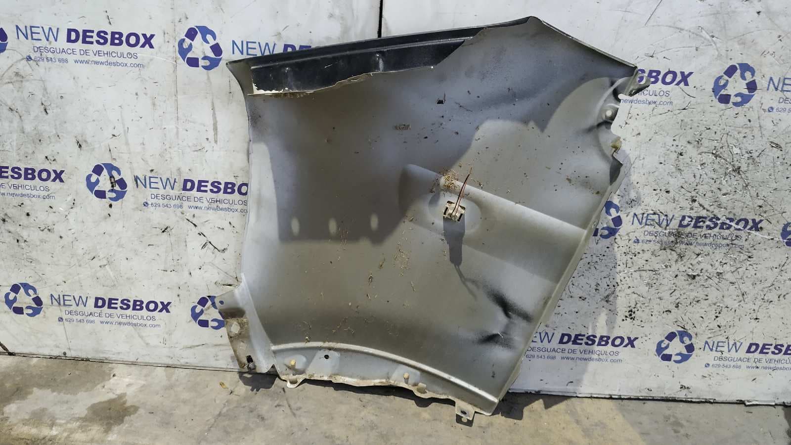 Recambio de ALETA DELANTERA DERECHA para RENAULT MASTER II PH. 2 DOKA/PR. FGST Chasis  Batalla 3578 mm G9U754 referencia OEM IAM 09121270   - NEGRO 3
