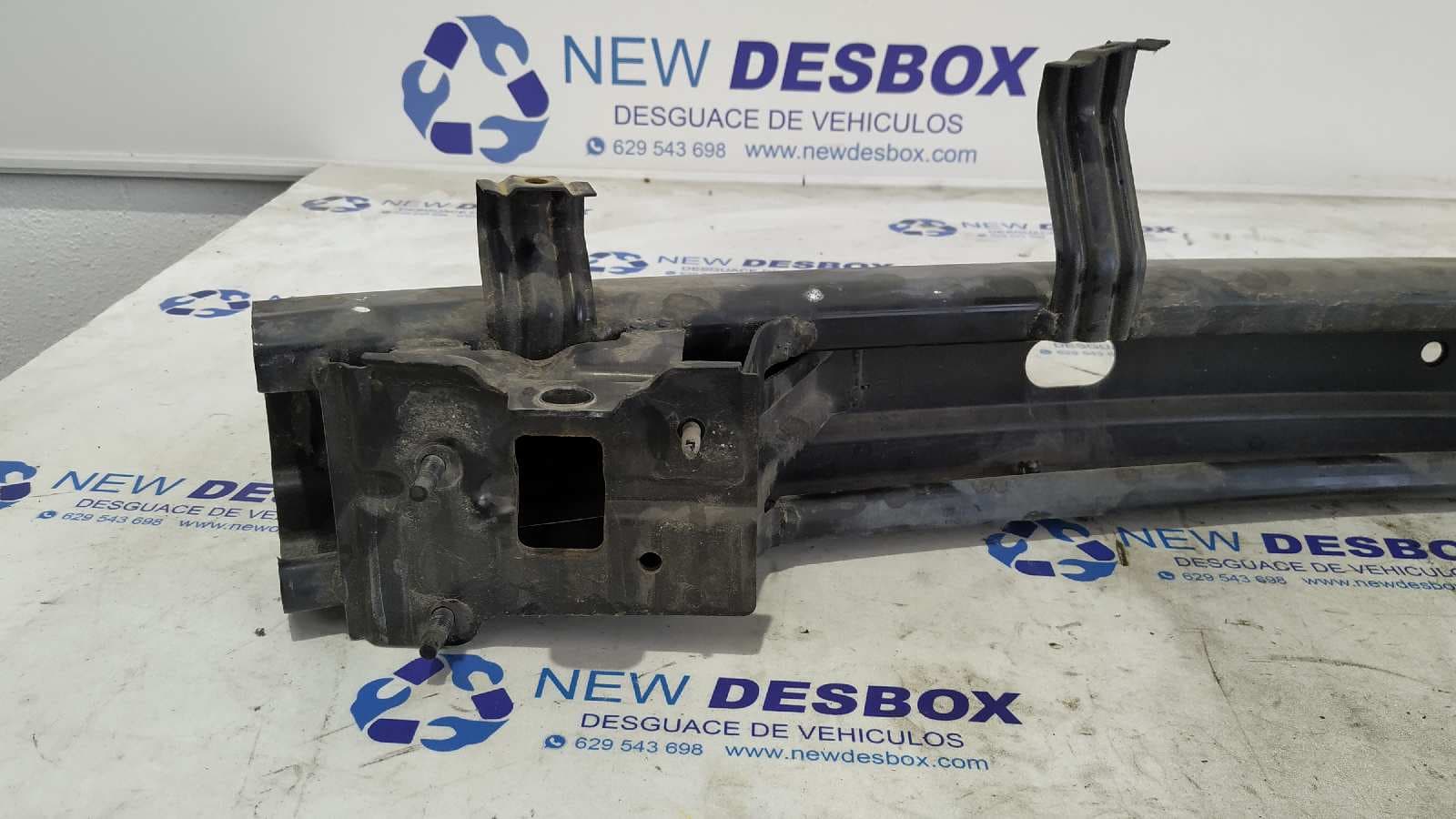 Recambio de REFUERZO PARAGOLPES DELANTERO para HYUNDAI COUPE (GK) 2.7 FX Full G6BAG referencia OEM IAM    - BLANCO 6
