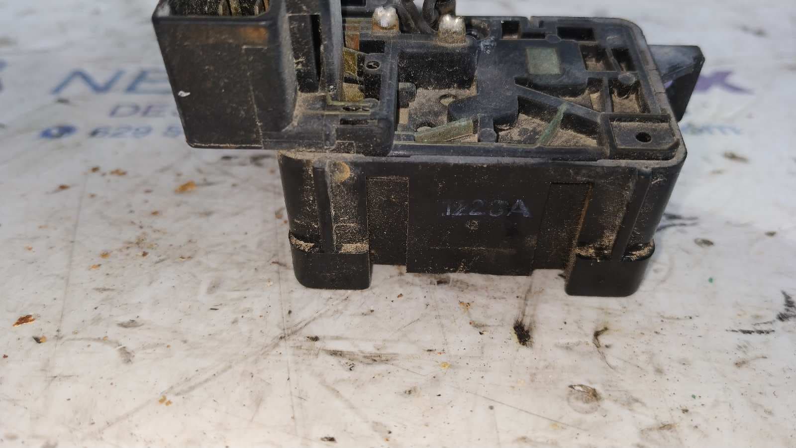 Recambio de MANDO LIMPIA para NISSAN 200 SX (S13) referencia OEM IAM 1228A 3