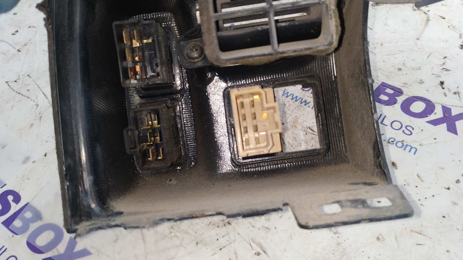 Recambio de MANDO LUCES para NISSAN 200 SX (S13) referencia OEM IAM 2