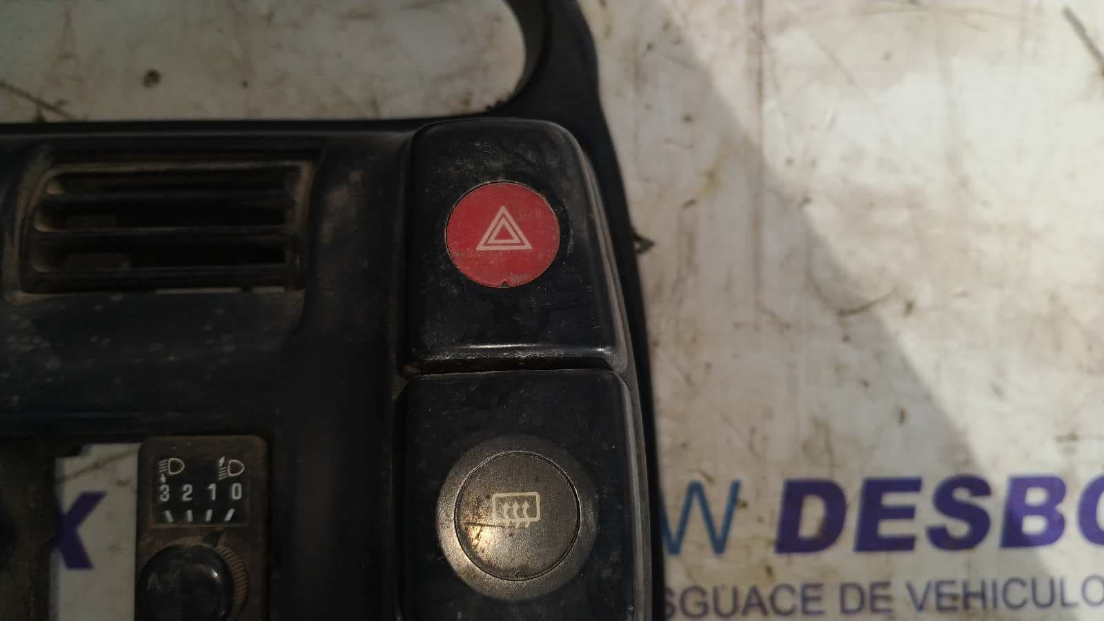 Recambio de WARNING para NISSAN 200 SX (S13) referencia OEM IAM