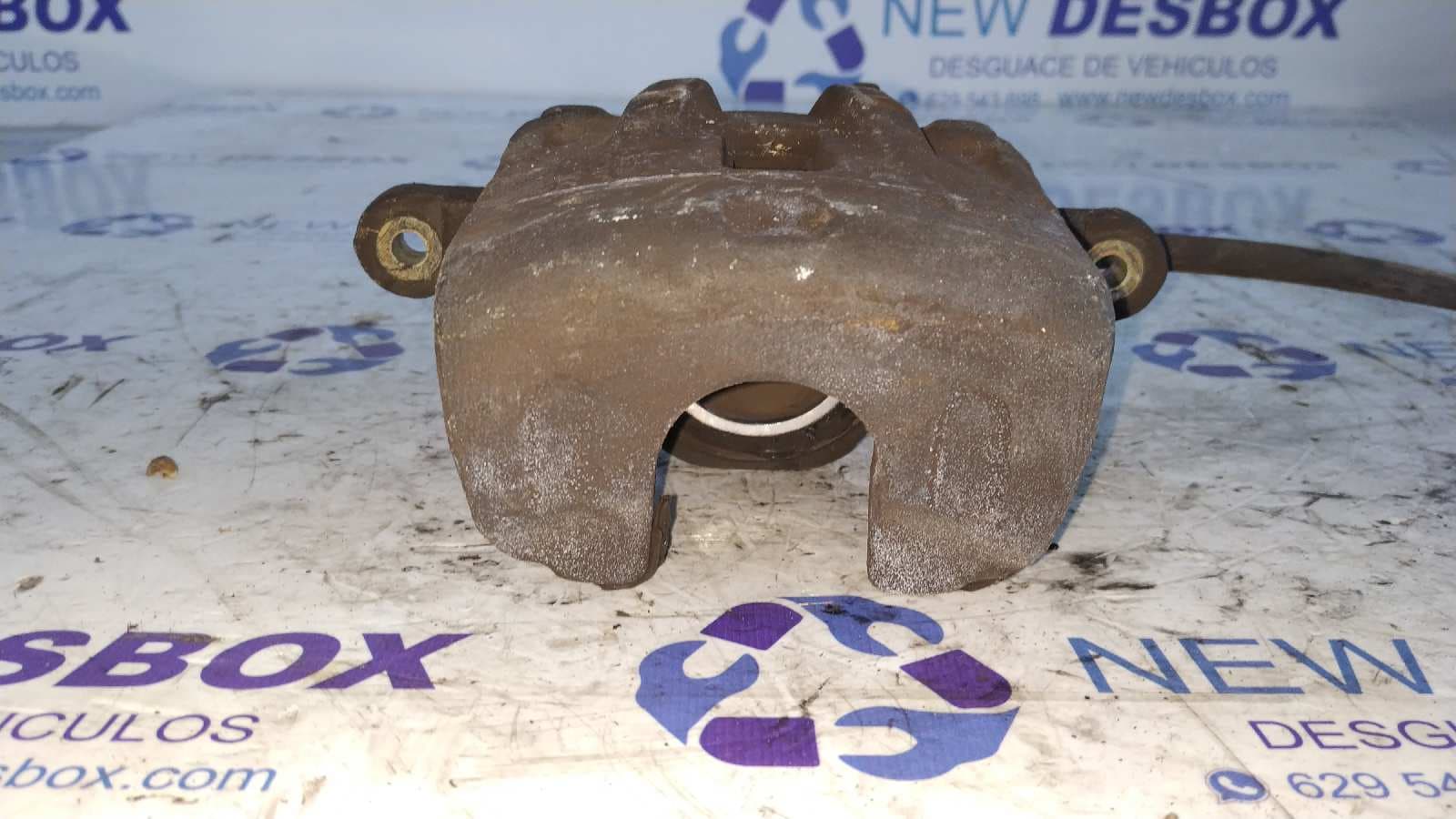 Recambio de PINZA DE FRENO DELANTERA IZQUIERDA para KIA CARENS 2.0 CRDi EX Monovolumen D4EA referencia OEM IAM    - GRIS 4