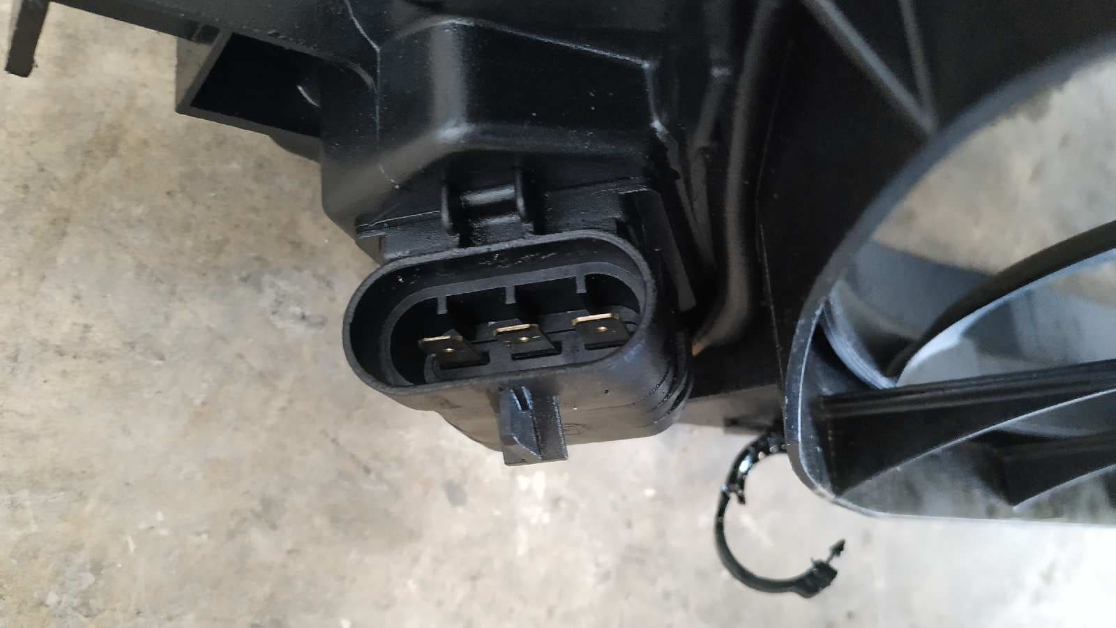 Recambio de ELECTROVENTILADOR para OPEL ASTRA G BERLINA X17DTL referencia OEM IAM 90572580   - GRIS 3