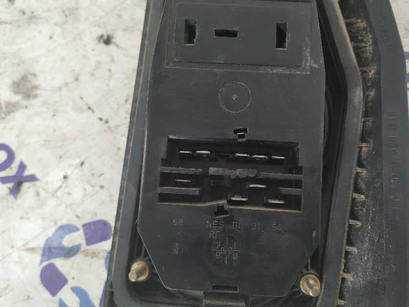 Recambio de PILOTO TRASERO IZQUIERDO para VOLKSWAGEN POLO (867/871/873) Básico / C Berlina GL referencia OEM IAM 871945111   - VERDE 4