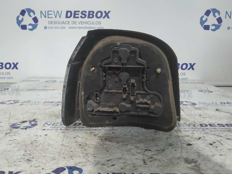 Recambio de PILOTO TRASERO DERECHO para VOLKSWAGEN GOLF III BERLINA (1H1) AGG referencia OEM IAM 1H6945112B   - NEGRO 3