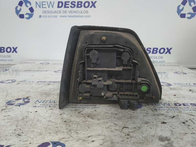 Recambio de PILOTO TRASERO DERECHO para VOLKSWAGEN GOLF II (191/193) 1.8 GU referencia OEM IAM 191945112A   - NEGRO 4