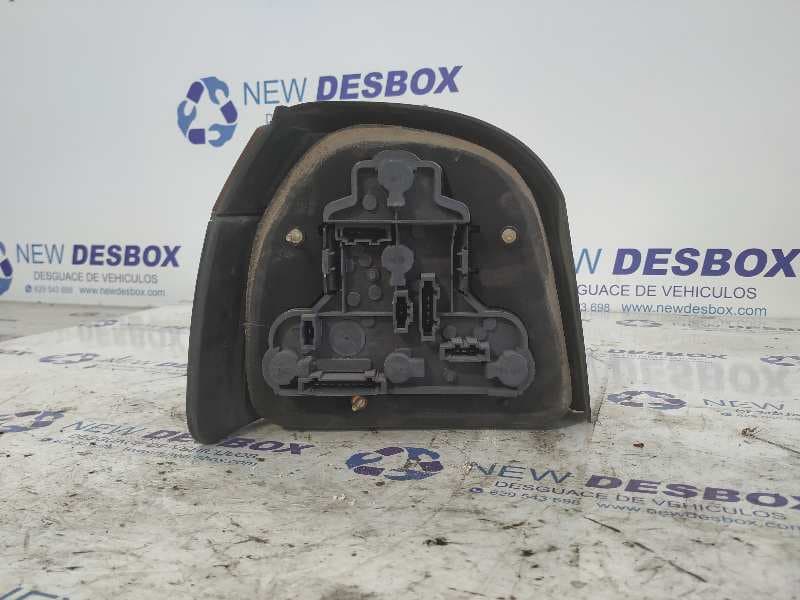Recambio de PILOTO TRASERO DERECHO para VOLKSWAGEN GOLF III BERLINA (1H1) 1.6 AEA referencia OEM IAM 1H6945112B   - AZUL 4