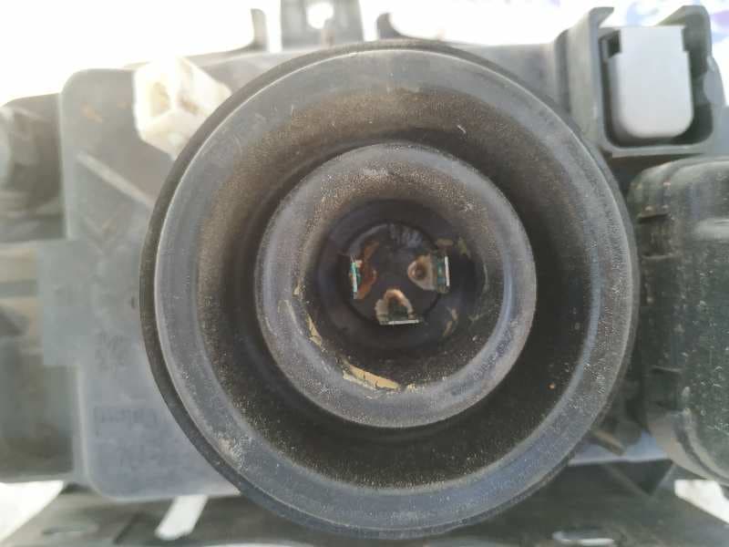 Recambio de FARO IZQUIERDO para CITROEN SAXO 1.1 SX HDZTU1M referencia OEM IAM    - BLANCO 2