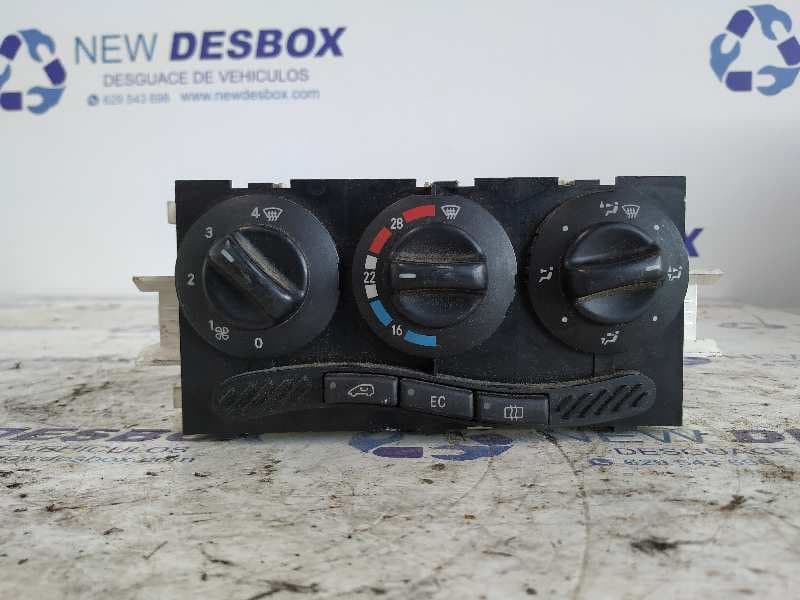 Recambio de MANDO CALEFACCION / AIRE ACONDICIONADO para MERCEDES-BENZ CLASE A (W168) 1.9 CAT referencia OEM IAM Q122599   - AZUL