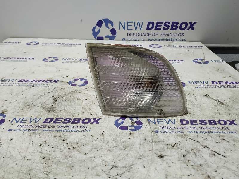 Recambio de PILOTO DELANTERO DERECHO para MERCEDES-BENZ VITO (W638) COMBI 110 D Euro 2   (638.174) 911 referencia OEM IAM 6388200921KG   - ROJO